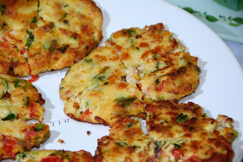 D71_8713.jpg - 左右逢源巧鳯凰