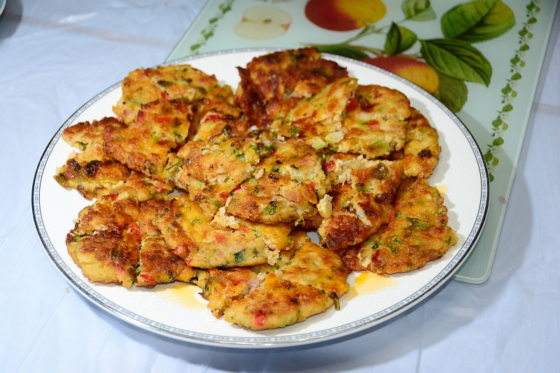 D71_8714.jpg - 左右逢源巧鳯凰